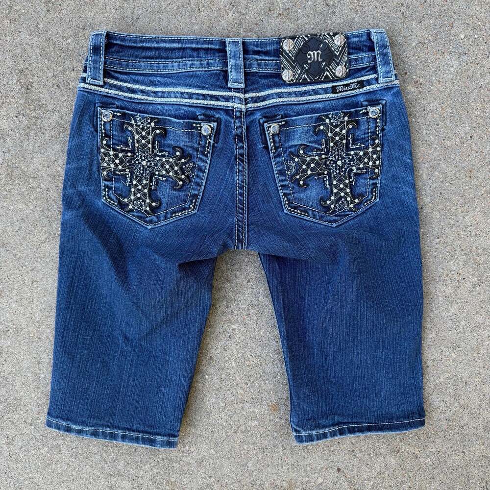 Miss Me Signature Bermuda Jean Shorts Cross Bling Embroidery size 26 JE8136M